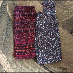 Bundle of Two Lularoe Leggings